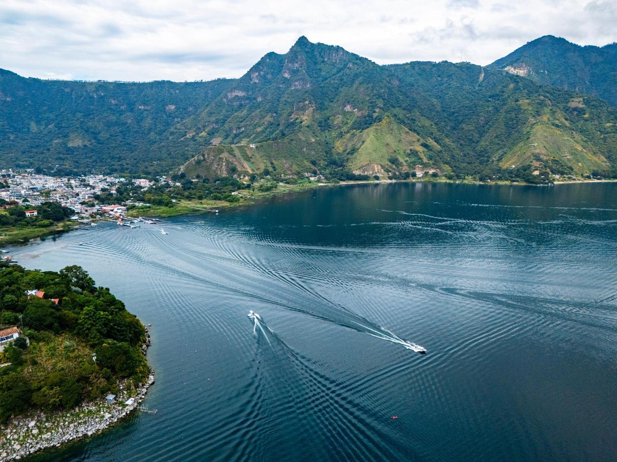 Luxury Atitlan Suites San Pedro La Laguna Eksteriør billede