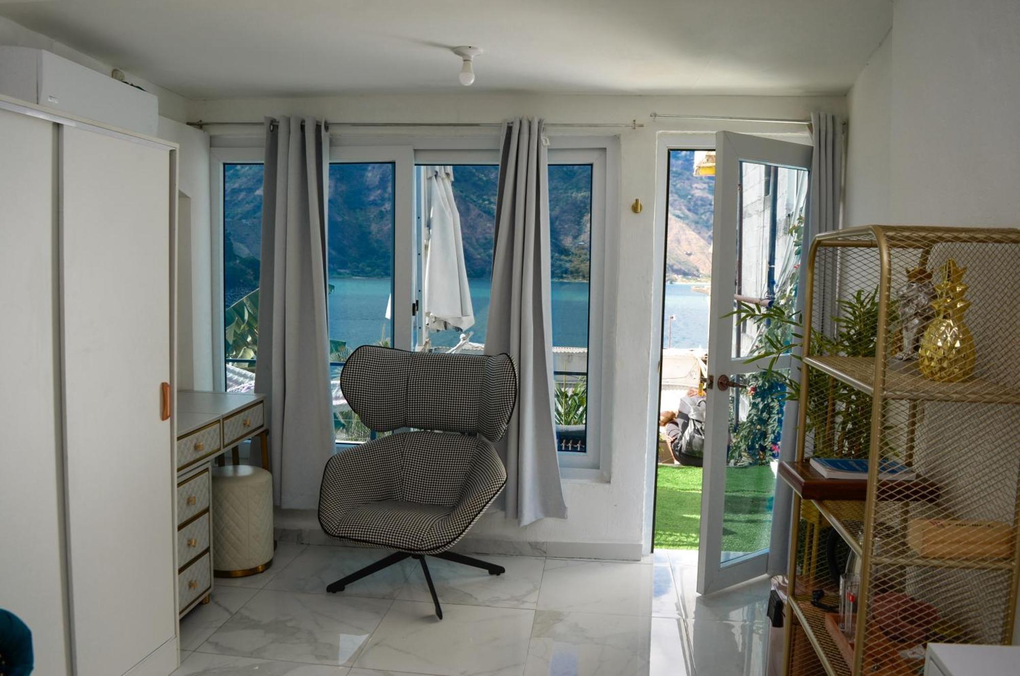 Luxury Atitlan Suites San Pedro La Laguna Eksteriør billede